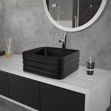 Lavabo à poser noir carré