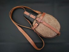 Gourde Infirmier marqué HRE39