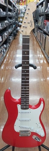 Guitare électrique squier - électrique,