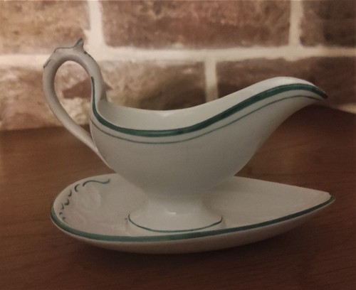 Ancienne sauciere dinette - ancienne,