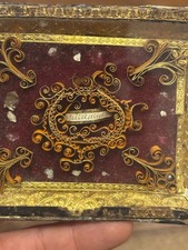 Reliquaire & Relique & Prière