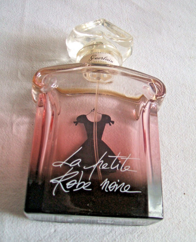 Petite robe noîre - petite,