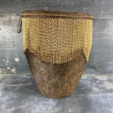 Tambour ou tamtam africain en peau d’antilope, début XXème