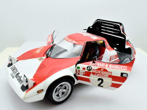 Miniature voiture auto lancia - voiture,