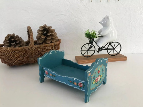 Ancien mobilier de - 8,
