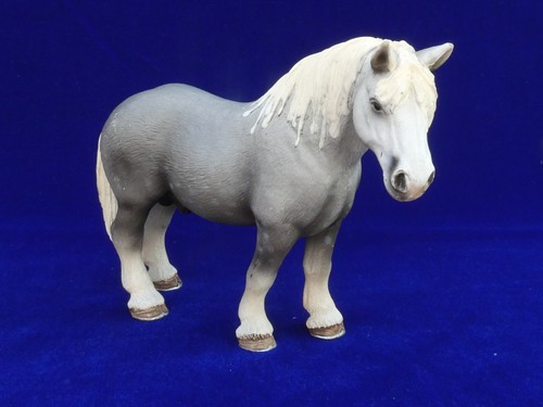 Superbe top figurine - superbe,