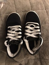 HEELYS BLACK ROLLER SKATE SNEAKER SHOES BOYS  YOUTH  SIZE 5 GENTLY USED!