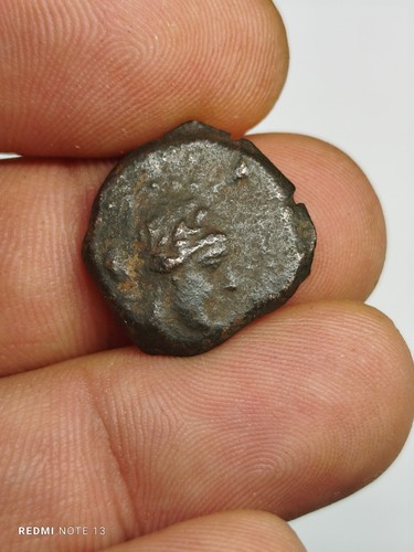 Monnaie antique à - antique,,