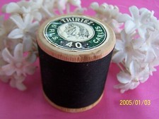 Ancienne bobine en bois