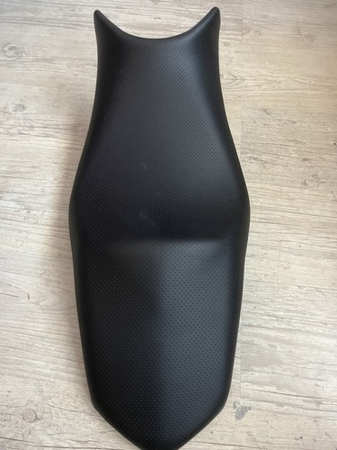 Selle yamaha xj6 - yamaha,