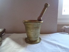 GRAND MORTIER ET PILON