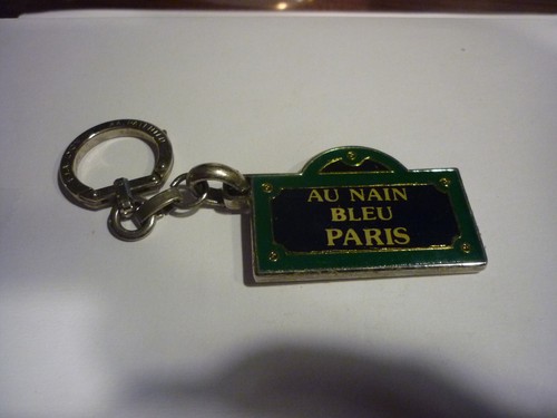 Rare porte cles key - rare,