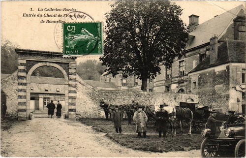 Cpa bonnelles entree - du, chenil