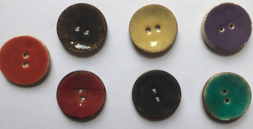 Boutons encoquillés - boutons,