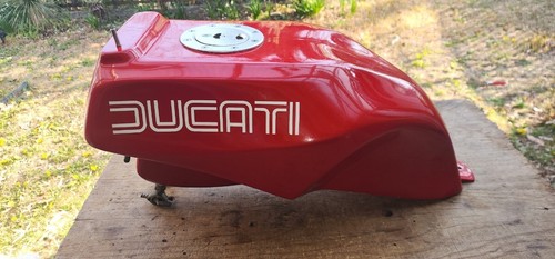 Ducati 750 400 petrol - 400,
