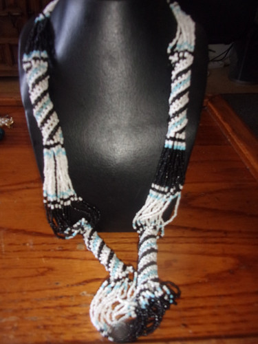Collier perles rocaille