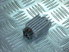 REGULATEUR CHARGE BATTERIE CPI 50 SCOOTER ARAGON