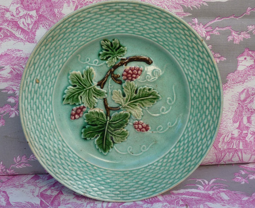Assiette barbotine raisins - assiette, en