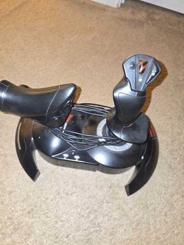 Thrustmaster flight hotas - thrustmaster,