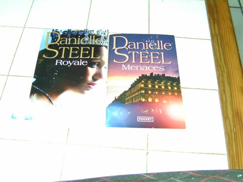 Lot livres de danielle - 2,