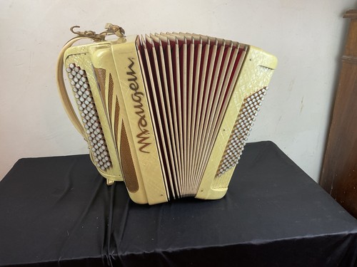 Accordéon chromatique maugein - accordéon,