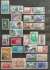42 TIMBRES ANNÉE COMPLÈTE