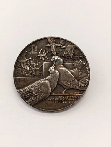 Belle broche médaille - broche,