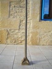 Dame de maçon, compacteur