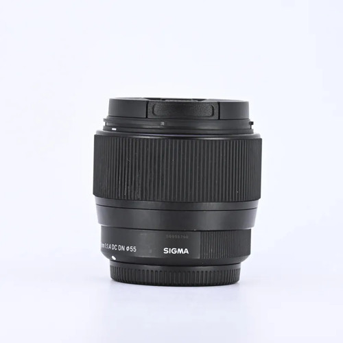 Sigma 56mm dc dn - 56mm,