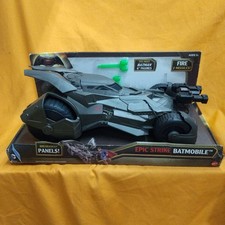 Oversized BATMAN Batmobile Un