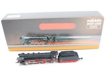 8885 Locomotive À Vapeur BR