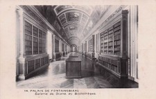 77 FONTAINEBLEAU GALERIE DE