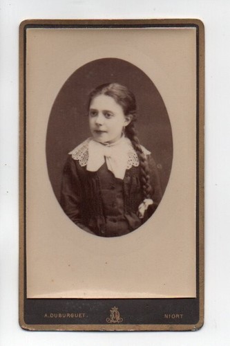 Cdv petite fille avec - petite, natte