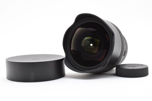Objectif zoom grand angle