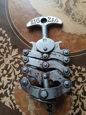 Tire-bouchon ZIGZAG ANCIEN