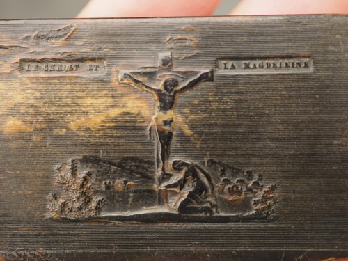 Boite tabatiere sculptee - tabatiere,