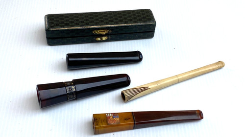 Ancien fume cigarette - 4,