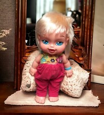 POUPEE FAMOSA JAGGETS HIPPIE  CHEVEUX BLONDS YEUX BLEUS  35CM GRAVE  S-1979-04