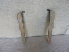 LOT ANCIENS BUTEES  DE SERRAGE