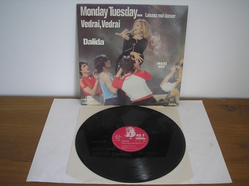 Dalida monday tuesday - -,