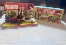 vintage 1966 CORGI diecast THE AVENGERS gift set STEED & MRS PEEL Bentley Lotus