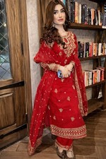 Pakistanais Rose Kameez Salwar