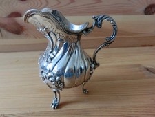 POT A LAIT ARGENT MASSIF POINCON MINERVE