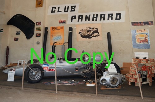 Panhard stand retromobile du - stand,
