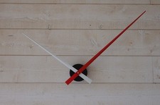 horloge design minimaliste