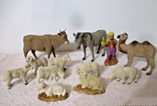 12 SANTONS  DE CRECHE DEVINEAU