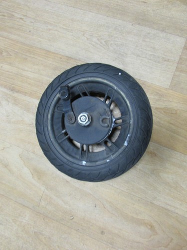 Roue avant pour trottinette - roue,