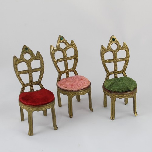 Anciennes chaises maison - anciennes,