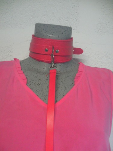 Collier rouge soumission - rouge,