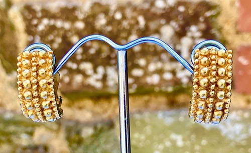 Boucles oreilles signée - ,